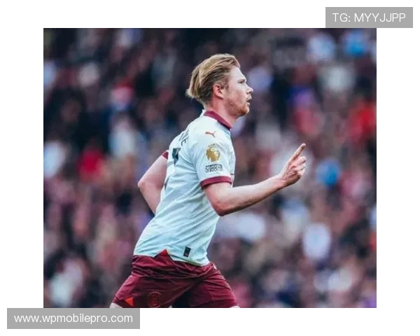 德布劳内荣膺PFA年度最佳球员，展现英超赛季出色表现