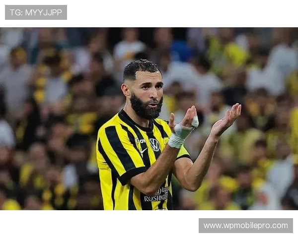 本泽马传奇地位