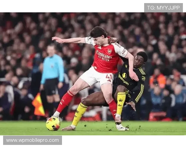 皇马巨星集体抗议!战术分歧引爆豪门危机,本赛季争冠之路危机重重 皇马巨星集体抗议!战术分歧引爆豪门危机,本赛季争冠之路危机重重