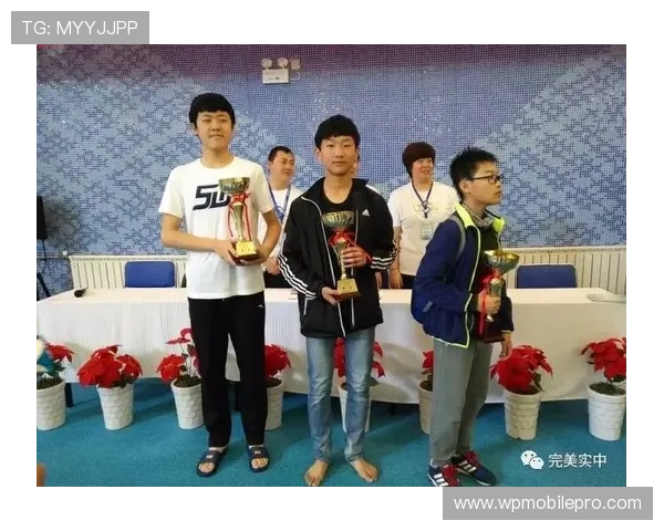 唐佳豪这生活真不像个运动员，朋友圈早比他赛场热闹多了！